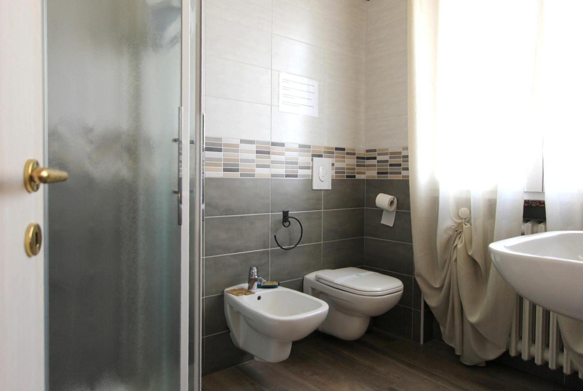 Maison N&M Desenzano del Garda Extérieur photo